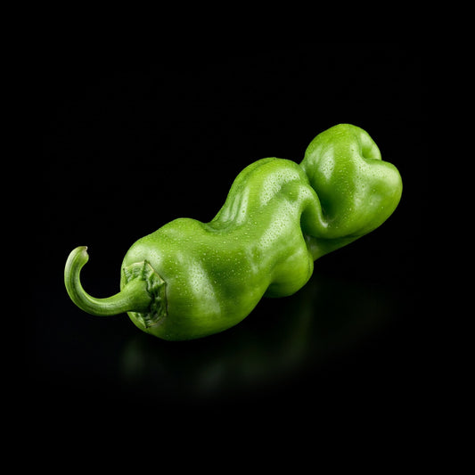 Unripe green Peter Pepper